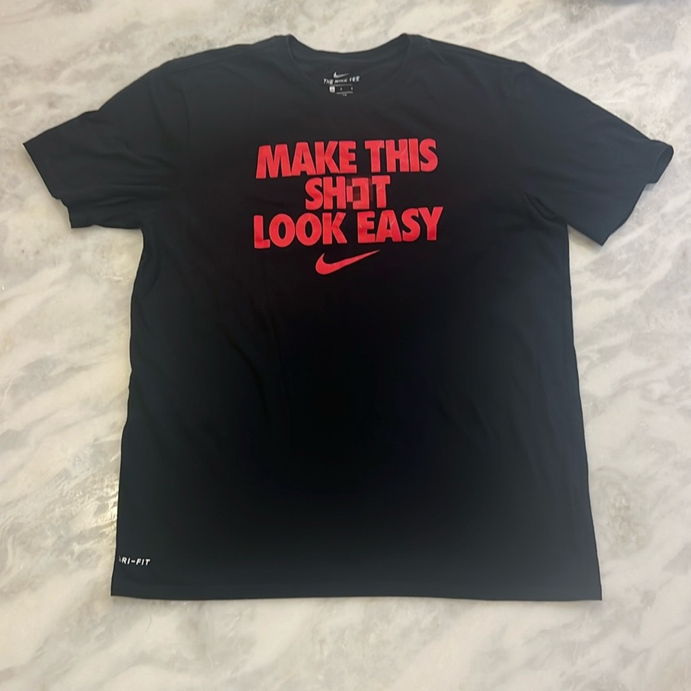Nike men’s size L dri- fit T-shirt
